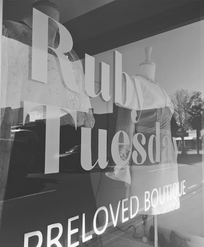 Ruby Tuesday preloved boutique - Blenheim