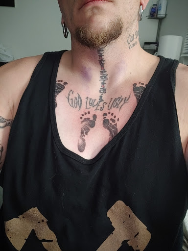 Tattoo Shop «Eastside Tattoo», reviews and photos, 108 E Tydeman Ave, Roxana, IL 62084, USA