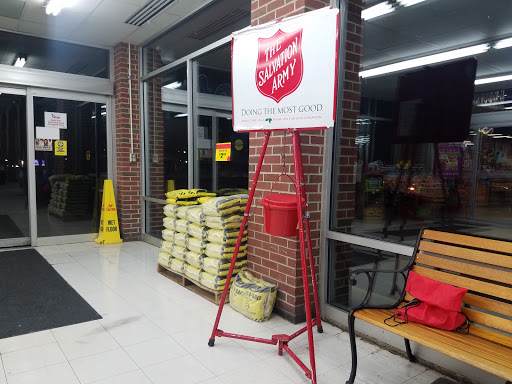 Grocery Store «Chief Supermarkets», reviews and photos, 221 Summit St, Celina, OH 45822, USA