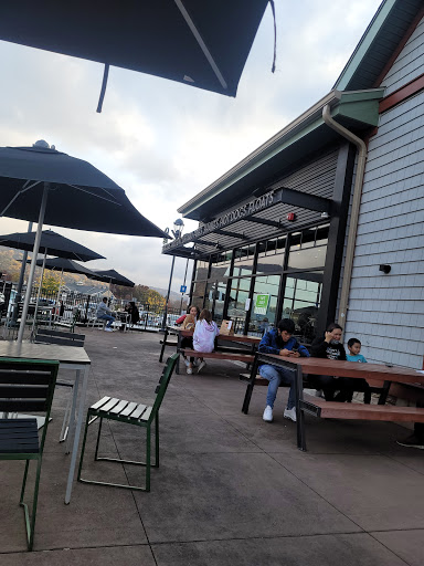 Clothing Store «Nike Factory Store», reviews and photos, 600 Bluebird Ct, Central Valley, NY 10917, USA