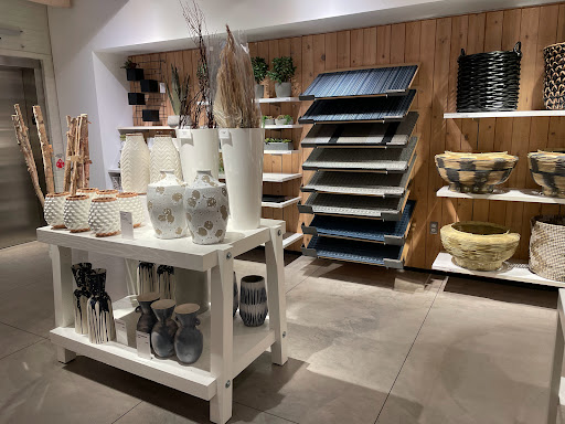 Furniture Store «Crate and Barrel», reviews and photos, 11800 W Broad St, Richmond, VA 23233, USA