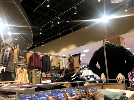 Sporting Goods Store «SCHEELS», reviews and photos, 6503 W 135th St, Overland Park, KS 66223, USA