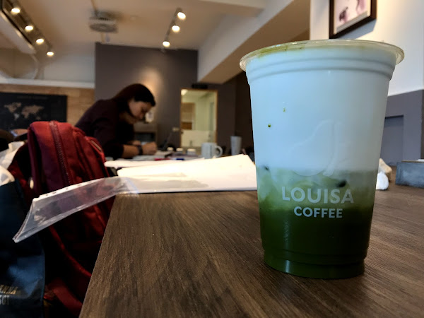 Louisa Coffee 路易．莎咖啡(高雄重上門市)