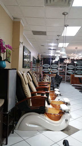 Beauty Salon «Unique Hair & Nails Salon», reviews and photos, 2150 E Pioneer Pkwy # 112, Arlington, TX 76010, USA