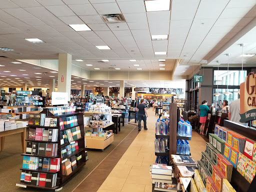 Book Store «Barnes & Noble», reviews and photos, 6501 Grape Rd #1200, Mishawaka, IN 46545, USA