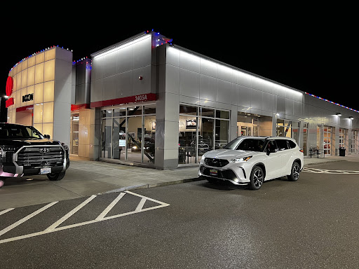 Toyota Dealer «Doxon Toyota of Auburn», reviews and photos, 3405 Auburn Way N, Auburn, WA 98002, USA