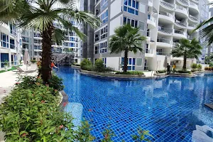 Grand Avenue Residence condominium Pattaya image