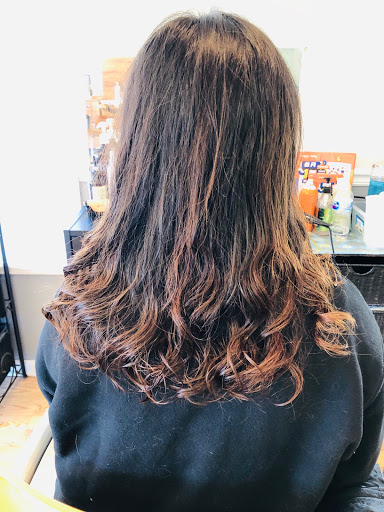 Hair Salon «JinYu (津羽) Beauty Salon», reviews and photos, 2624 E 10th St, Bloomington, IN 47408, USA