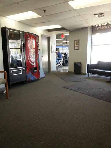 Tire Shop «Broadway Tire and Auto Service», reviews and photos, 588 Broadway, Pawtucket, RI 02860, USA