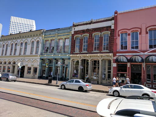 Clothing Store «Yaga Clothing Store», reviews and photos, 2109 Strand St, Galveston, TX 77550, USA