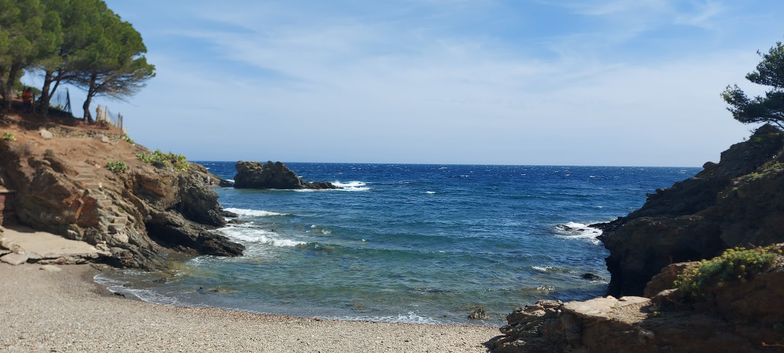 Foto di Valenti Plage con una costa dritta