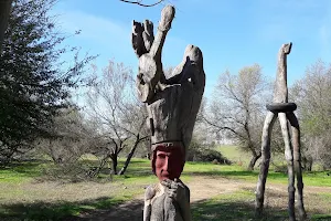 Estatua en Ribera del Guadaira image