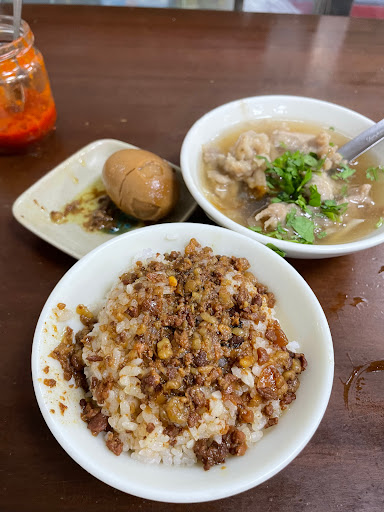 圓環魯肉飯肉羹/大同區小吃 大同區美食 大同區滷肉飯 圓山美食 圓山小吃 圓山滷肉飯 的照片