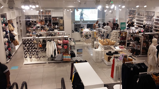 Tiendas h&m Filadelfia