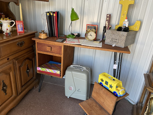 Thrift Store «Gridley Spare & Share Shoppe», reviews and photos, 111 N Ford St, Gridley, IL 61744, USA