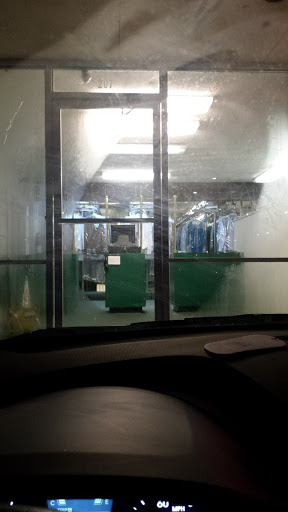 Dry Cleaner «Concord Custom Cleaners», reviews and photos, 207 E Illinois St, Urbana, IL 61801, USA