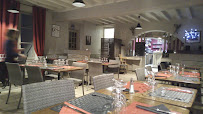 Atmosphère du Restaurant Marion Les Saveurs à Poigny-la-Forêt - n°3
