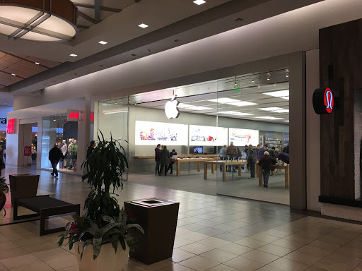 Computer Store «Apple Fashion Place», reviews and photos, 6191 State St, Murray, UT 84107, USA