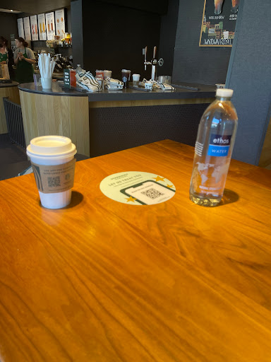 Coffee Shop «Starbucks», reviews and photos, 300 S Main St, Royal Oak, MI 48067, USA