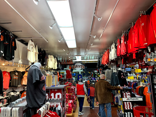 Sportswear Store «College Shop», reviews and photos, 2 Beach St, San Francisco, CA 94133, USA