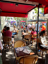 Atmosphère du Restaurant Bar du Marché des Blancs Manteaux à Paris - n°3