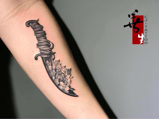 Explore tree tattoo ideas for females, creative tattoo ideas in New York, available at CJ Tattoo
