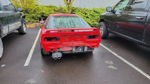 Auto Body Shop «J & W CARSTAR Coll Repair Ctr», reviews and photos, 1100 NE Lafayette Ave, McMinnville, OR 97128, USA