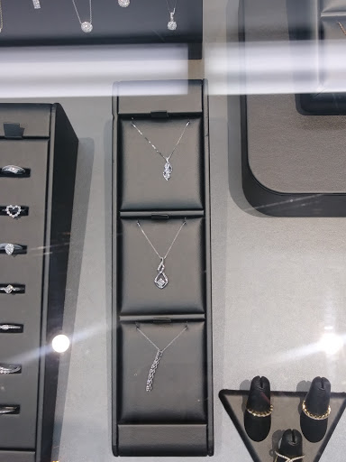 Jeweler «Shane Co.», reviews and photos, 735 Ernest W Barrett Pkwy NW, Kennesaw, GA 30144, USA