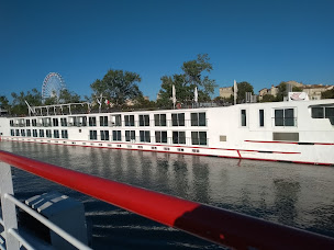 Photo n°18 de Les Grands Bateaux de Provence - Croisières Mireio à Avignon ()