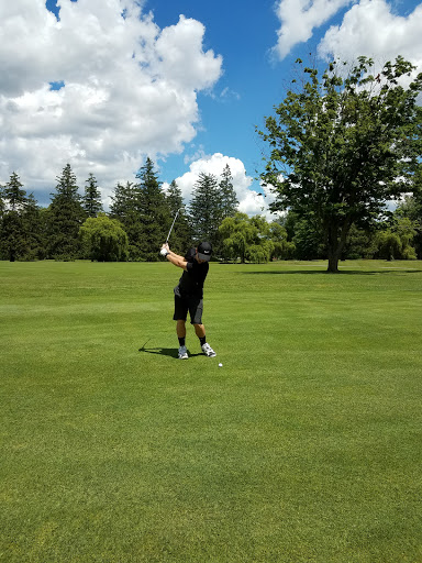 Country Club «Columbia Hills Golf & Swim Club», reviews and photos, 16200 E River Rd, Columbia Station, OH 44028, USA