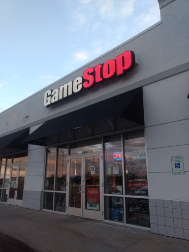 GameStop, 2701 West Ave, Rice Lake, WI 54868, USA, 