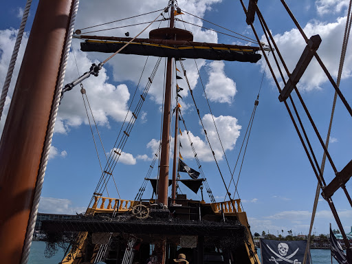 Tourist Attraction «The Pirate Ship Royal Conquest», reviews and photos, 140 Boardwalk Pl E, Madeira Beach, FL 33708, USA