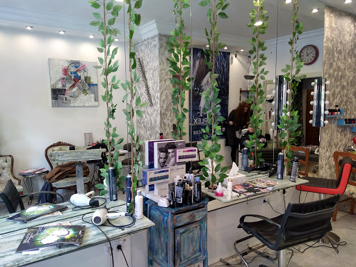 Cristina Diez Peluquería Y Estética en León, León