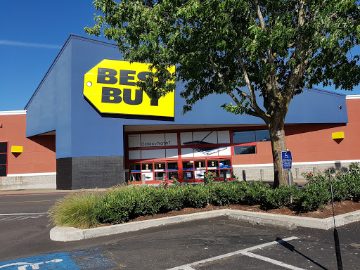Electronics Store «Best Buy», reviews and photos, 3055 SW Cedar Hills Blvd, Beaverton, OR 97005, USA