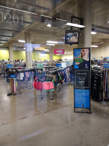 Non-Profit Organization «Goodwill Store & Donation Center», reviews and photos, 1201 W Washington Blvd, Chicago, IL 60607, USA