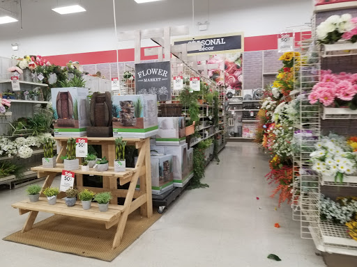 Craft Store «Michaels», reviews and photos, 1455 University Dr, Burlington, NC 27215, USA