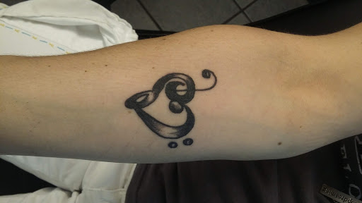 Tattoo Shop «Bad To the Bone Tattooing», reviews and photos, 1780 E Duval St, Lake City, FL 32055, USA