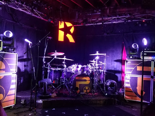 Bar «Revolution Bar & Music Hall», reviews and photos, 140 Merrick Rd, Amityville, NY 11701, USA