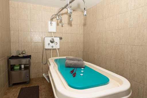 Beauty Salon «Neha Threading Salon & Spa», reviews and photos, 1501 Reisterstown Rd, Pikesville, MD 21208, USA