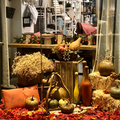 Home Goods Store «Rusted Window», reviews and photos, 99 E Carmel Dr Suite 140, Carmel, IN 46032, USA