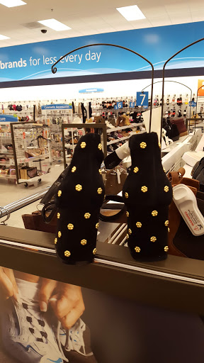 Clothing Store «Ross Dress for Less», reviews and photos, 2805 Plainfield Rd, Joliet, IL 60435, USA