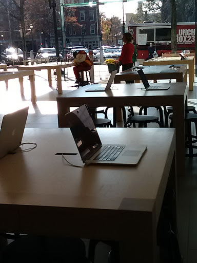 Computer Store «Apple New Haven», reviews and photos, 65 Broadway, New Haven, CT 06511, USA