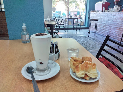 Tentazione Panadería+Café