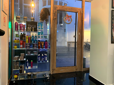 SECRET’S BEAUTY - Coiffeur/ Lissage / Soins capillaires / Ombré Hair / HAIRNEEDLING à Suresnes