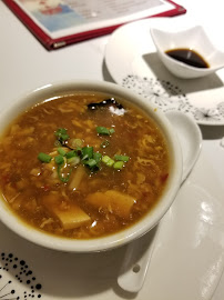 Soupe aigre-piquante du Restaurant chinois Autour du Yangtse 食尚煮意卢浮宫店 à Paris - n°8