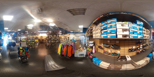 Bicycle Store «Performance Bicycle», reviews and photos, 2720 N Halsted St, Chicago, IL 60614, USA