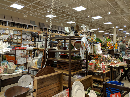 Home Goods Store «Pier 1 Imports», reviews and photos, 20610 Stevens Creek Blvd, Cupertino, CA 95014, USA
