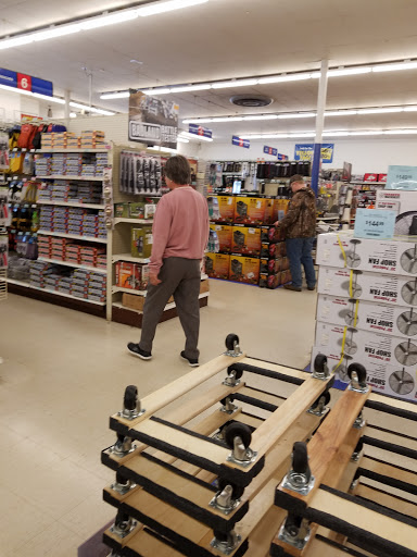 Hardware Store «Harbor Freight Tools», reviews and photos, 1301 Winchester Rd STE 213, Lexington, KY 40505, USA