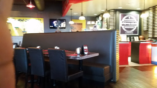 Shopping Mall «White City Shopping Center», reviews and photos, 50 Boston Turnpike, Shrewsbury, MA 01545, USA