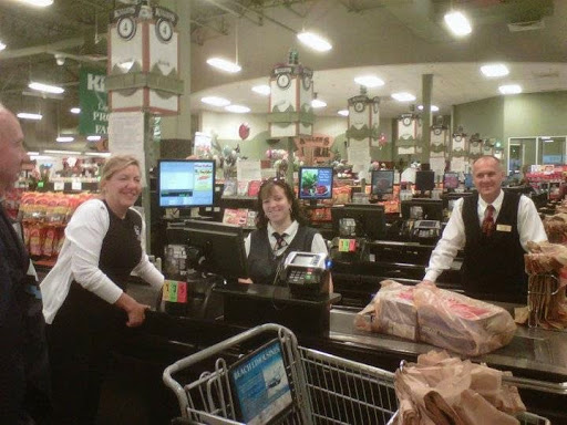 Supermarket «King Kullen», reviews and photos, 52 E Montauk Hwy, Hampton Bays, NY 11946, USA